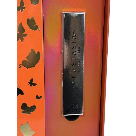 NIB Anastasia Beverly Hills Norvina Vol 3 PR Box Set Eyeshadow Palette & Primer - Picture 10 of 15